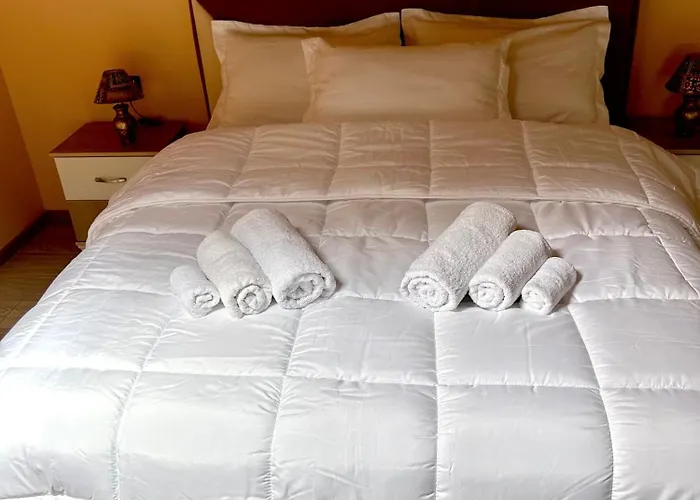 Bujtina Bashllari Nocleg ze śniadaniem Zvarisht